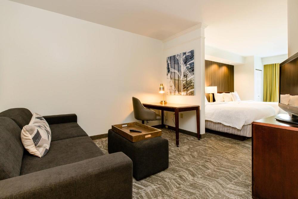 Double Suite with Two Double Beds and Trundle Sofa interior
